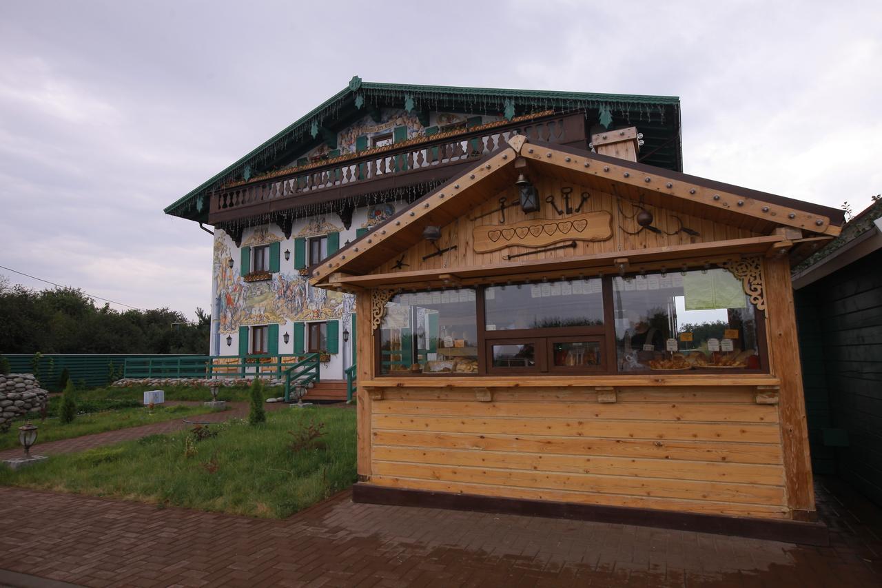 Hotel Muravskiy Trakt Zhdanov Exterior foto